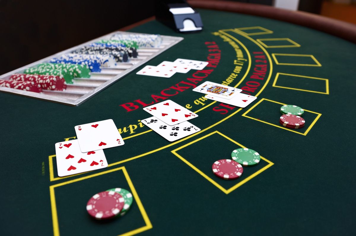 پاکستان میں Gold Fish Casino APK کا آن لائن کیسینو سیکشن کھولیں۔